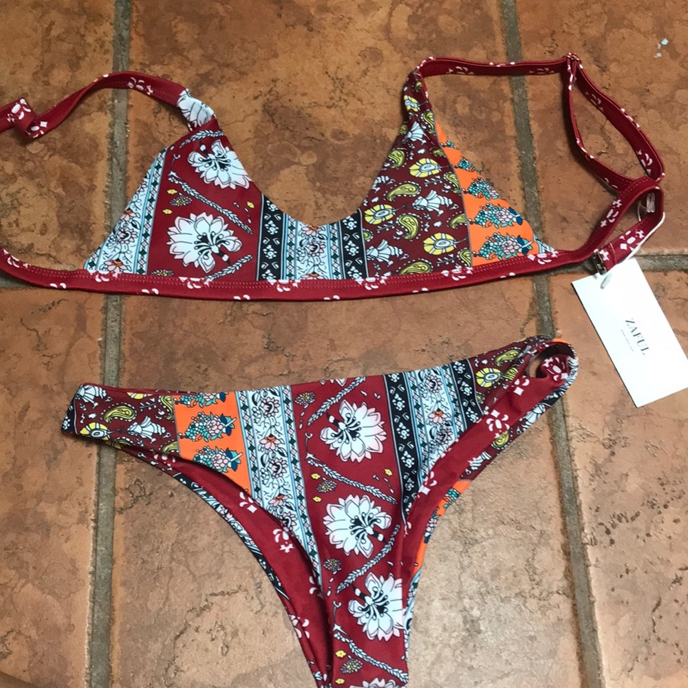 2 piece bathing suit SIZE SMALL